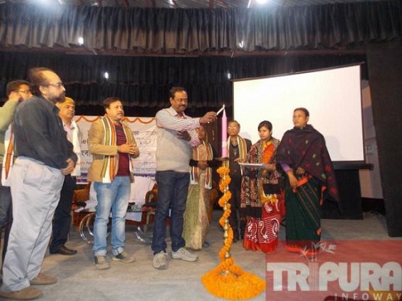 Kamalpur: PIB organized one-day media workshop  